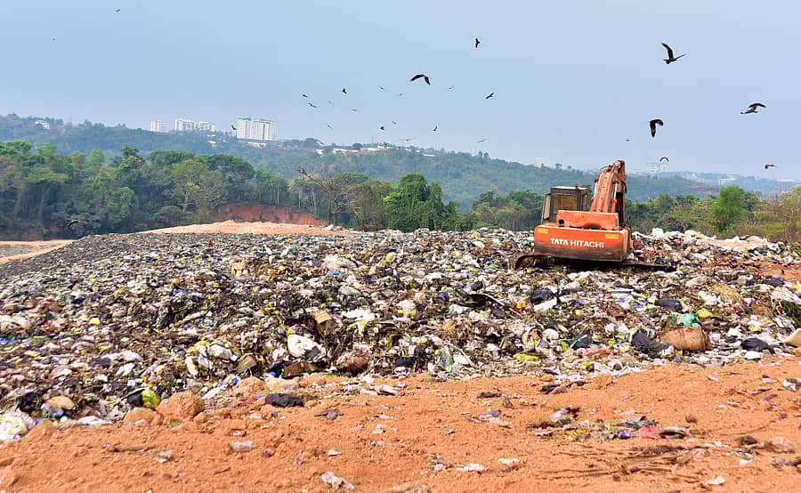 ಪಚ್ಚನಾಡಿಗೆ ಡಂಪಿಂಗ್ ಯಾರ್ಡ್