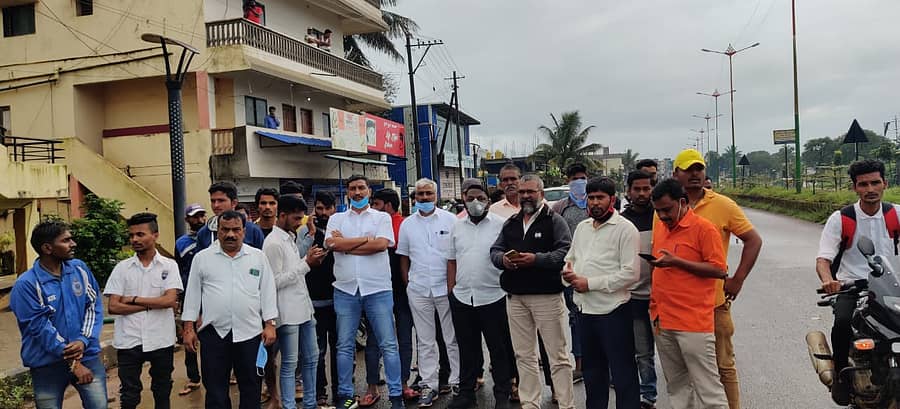 ಕನ್ನಡಪರ ಹೋರಾಟಗಾರರು