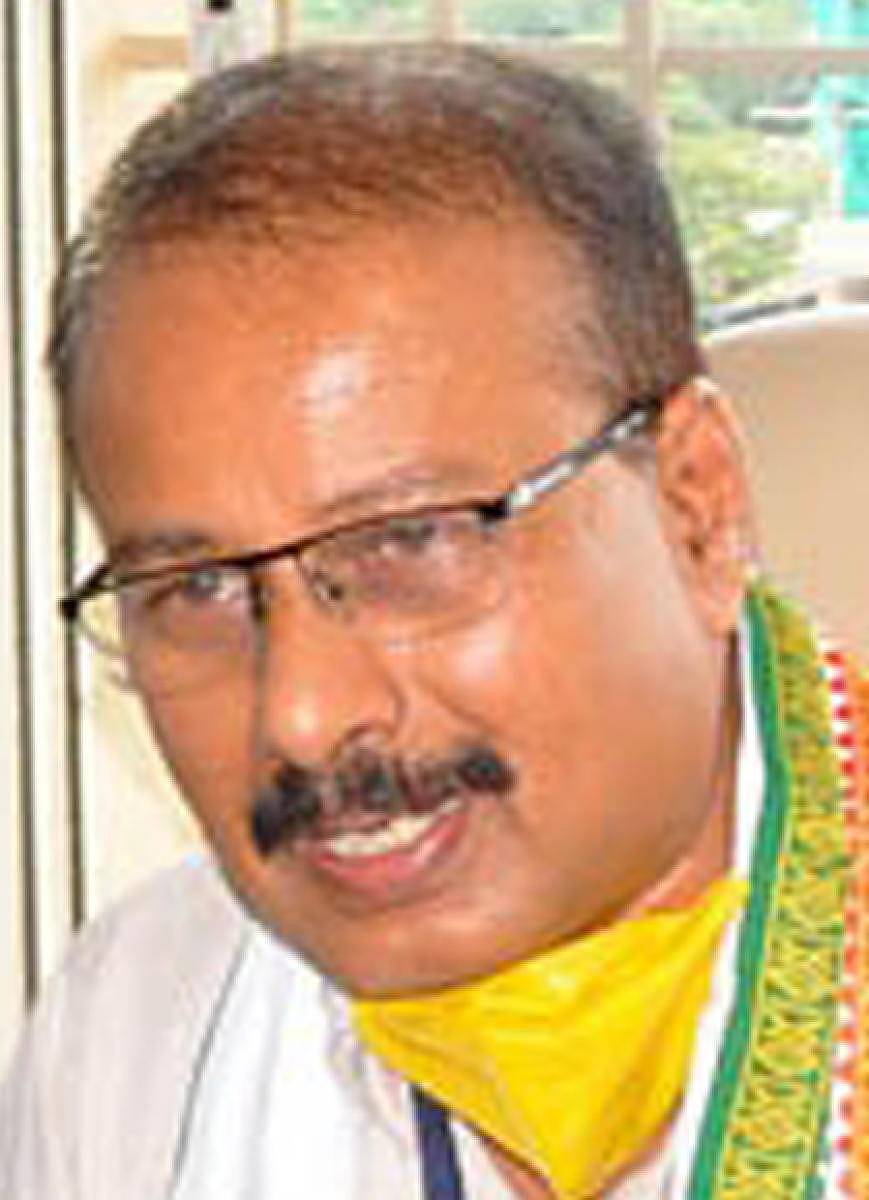 ಆರ್.ಧ್ರುವನಾರಾಯಣ