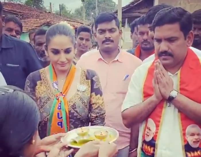 ಟ್ವಿಟರ್‌ ಚಿತ್ರ-  ನಟಿ ರಾಗಿಣಿ ಮತ್ತು ಬಿಜೆಪಿ ರಾಜ್ಯ ಘಟಕದ ಉಪಾಧ್ಯಕ್ಷ ಬಿ.ವೈ. ವಿಜಯೇಂದ್ರ
