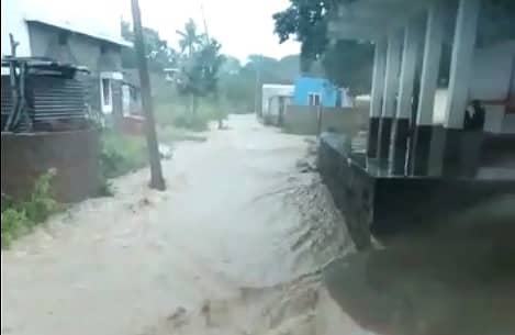 ಬೀದರ್ ಜಿಲ್ಲೆ ಭಾಲ್ಕಿ ತಾಲ್ಲೂಕಿನಲ್ಲಿ ಭಾರೀ ಮಳೆಯಾಗಿದೆ.