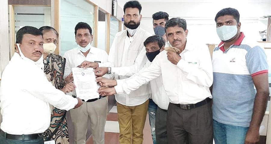 ಬಿಎಸ್ಪಿ ಕಾರ್ಯಕರ್ತರು ಮನವಿ ಸಲ್ಲಿಸಿದರು