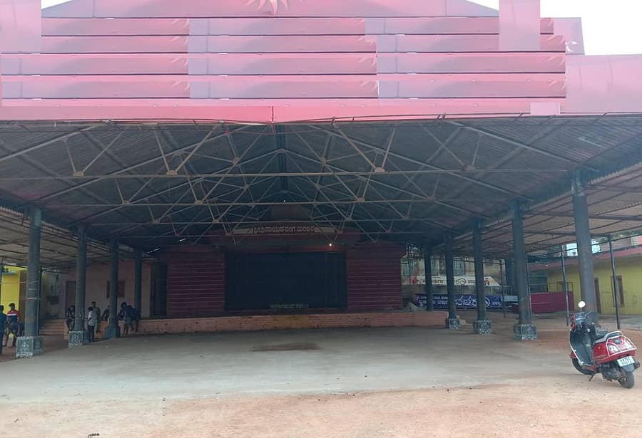 ಹೊಸದುರ್ಗದಲ್ಲಿ ದುರ್ಗಾಪರಮೇಶ್ವರಿ ಪ್ರತಿಷ್ಠಾಪಿಸಲಿರುವ ದುರ್ಗಾದೇವಿ ಮಂಟಪ