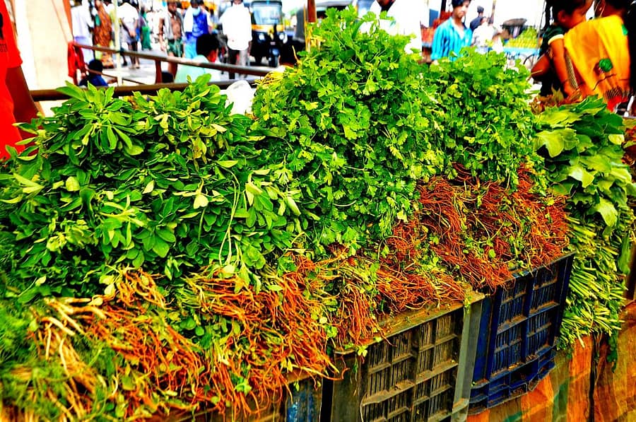 ಚಿತ್ರದುರ್ಗ ಮಾರುಕಟ್ಟೆಯಲ್ಲಿ ಗುರುವಾರ ಮಾರಾಟಕ್ಕೆ ಇಟ್ಟಿದ್ದ ಸೊಪ್ಪು.