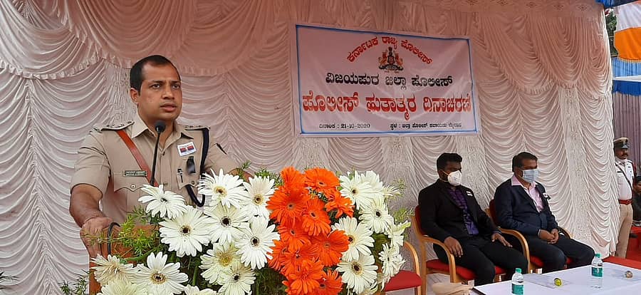 ಜಿಲ್ಲಾ ಪೊಲೀಸ್ ವರಿಷ್ಠಾಧಿಕಾರಿ ಅನುಪಮ್ ಅಗರವಾಲ್ ಮಾತನಾಡಿದರು.