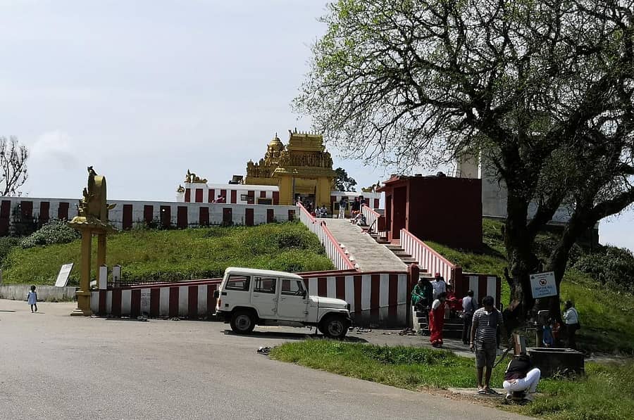 ಹಿಮವದ್ ಗೋಪಾಲಸ್ವಾಮಿ ಬೆಟ್ಟದಲ್ಲಿರುವ ದೇವಾಲಯದ ನೋಟ
