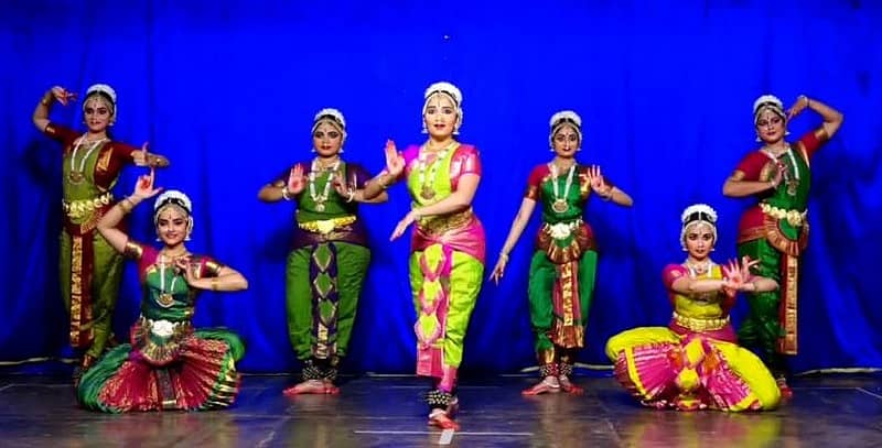 ಜಾವಾಣಿ ಫೇಸ್‌ಬುಕ್‌ನಲ್ಲಿ ವಿಜಯ ದಶಮಿ ಪ್ರಯುಕ್ತ ನೃತ್ಯ ಸಮರ್ಪಣೆ ಕಾರ್ಯಕ್ರಮ "ಶಕ್ತಿ ದೇವತೆ ಚಾಮುಂಡೇಶ್ವರಿ"