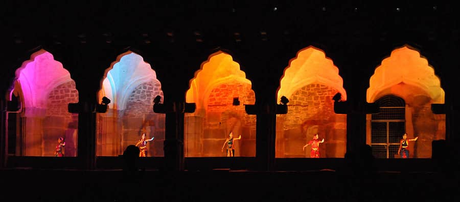 ಹಂಪಿ ಉತ್ಸವದ ನಿಮಿತ್ತ ಆಯೋಜಿಸಿದ್ದ ಧ್ವನಿ ಮತ್ತು ಬೆಳಕು ಕಾರ್ಯಕ್ರಮ–ಸಂಗ್ರಹ ಚಿತ್ರ