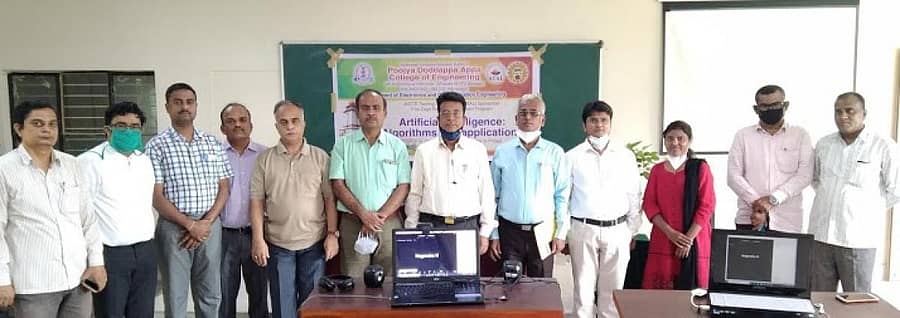 ಕಲಬುರ್ಗಿಯ ಪಿಡಿಎ ಎಂಜಿನಿಯರಿಂಗ್ ಕಾಲೇಜಿನಿಂದ ಆಯೋಜಿಸಿದ ಐದು ದಿನಗಳ ಆನ್ಲೈನ್ ಕಾರ್ಯಾಗಾರಕ್ಕೆ ಸೋಮವಾರ ಚಾಲನೆ ನೀಡಲಾಯಿತು