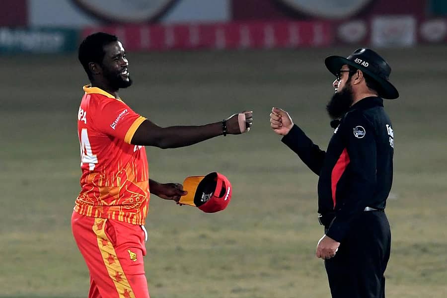 ಎಲ್ಟನ್ ಚಿಗುಂಬರಾ