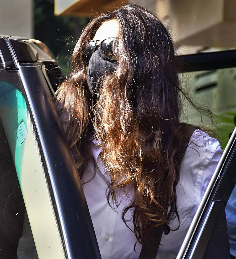 ವಿಚಾರಣೆಗೆ ಹಾಜರಾದ ನಂತರ ಗ್ಯಾಬ್ರಿಯೆಲಾ ಅವರು ಎನ್ಸಿಬಿ ಕಚೇರಿಯಿಂದ ತೆರಳಿದರು –ಪಿಟಿಐ ಚಿತ್ರ