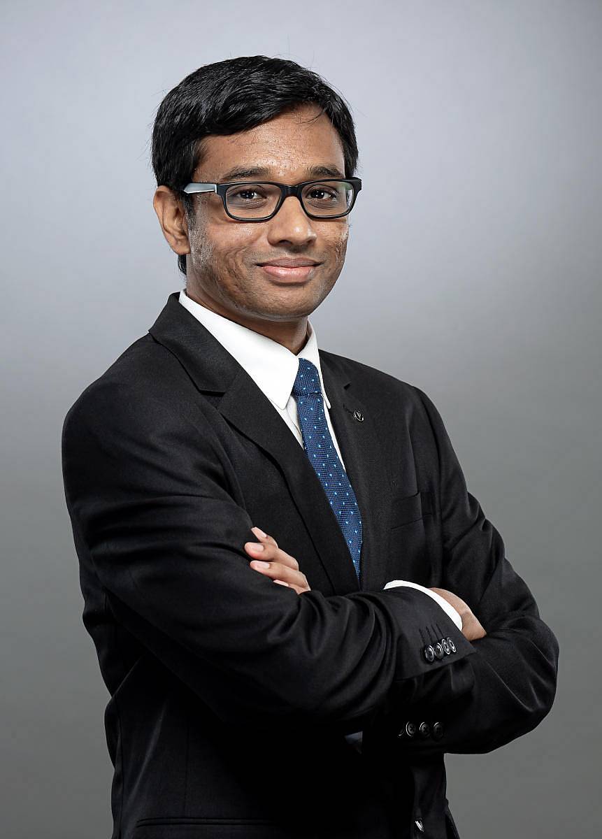 ಡಾ. ಶ್ರೀವತ್ಸ ಲೋಕೇಶ್ವರನ್