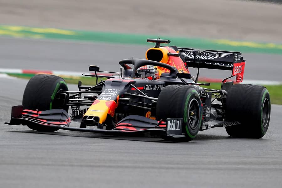 ಗುರಿಯತ್ತ ಮುನ್ನುಗ್ಗಿದ ಮ್ಯಾಕ್ಸ್ ವರ್ಸ್ಟ್ಯಾಪನ್‌–ಎಎಫ್‌ಪಿ ಚಿತ್ರ