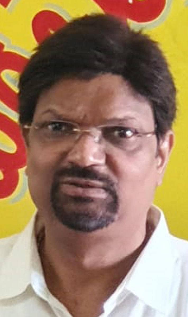 ಡಾ.ಮಹೇಶ ಜೋಶಿ