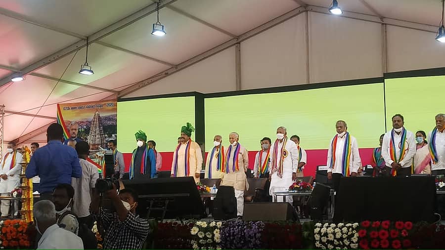 ನಾಡಗೀತೆಯೊಂದಿಗೆ ಅಖಿಲ ಭಾರತ ಸಹಕಾರ ಸಪ್ತಾಹ ಆರಂಭವಾಯಿತು.