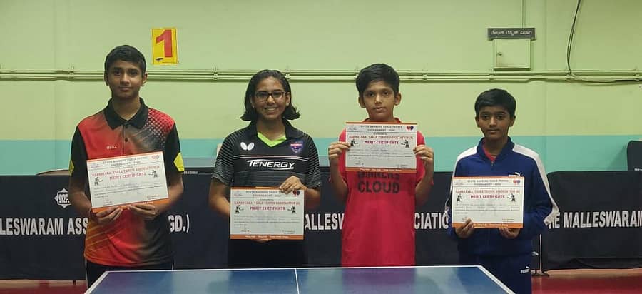 ವಿವಿಧ ವಿಭಾಗಗಳ ಪ್ರಶಸ್ತಿ ಗಳಿಸಿದವರು. (ಎಡದಿಂದ): ರೋಹಿತ್ ಶಂಕರ್, ತೃಪ್ತಿ ಪುರೋಹಿತ್, ಶೇಷಾಂತ ರಾಮಸ್ವಾಮಿ ಮತ್ತು ಸಾವನಿ