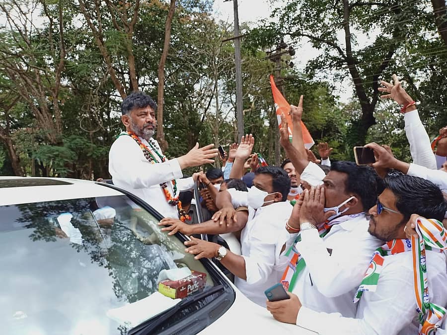 ಮುಖಂಡರ ಸಭೆ ನಡೆಸಲು ನಗರಕ್ಕೆ ಭೇಟಿ ನೀಡಿರುವ ಡಿ.ಕೆ. ಶಿವಕುಮಾರ್