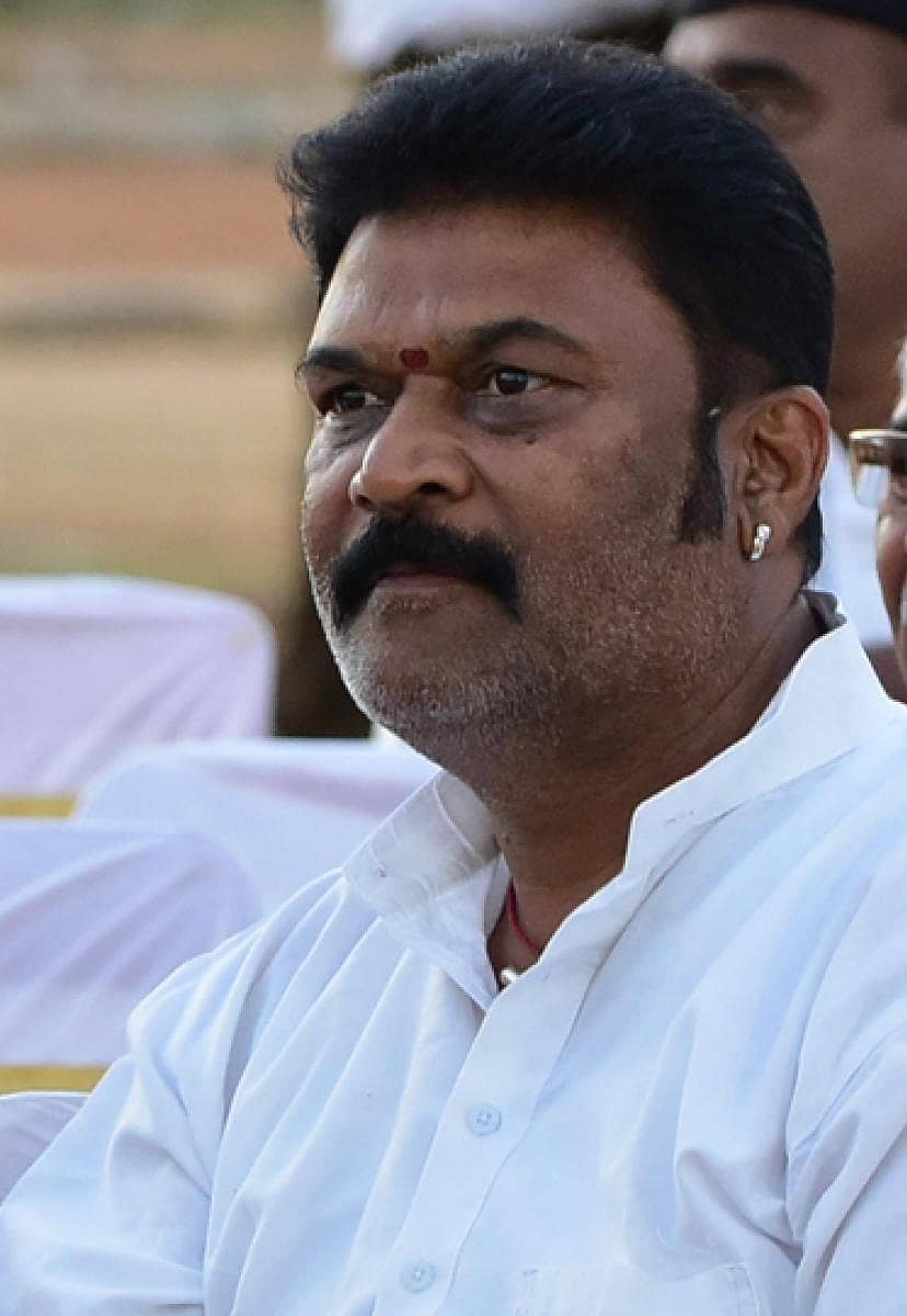 ಆನಂದಸಿಂಗ್