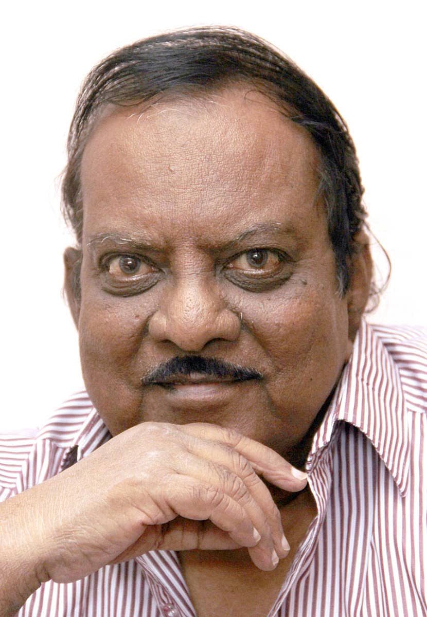 ಬಿ.ಎಲ್. ವೇಣು.