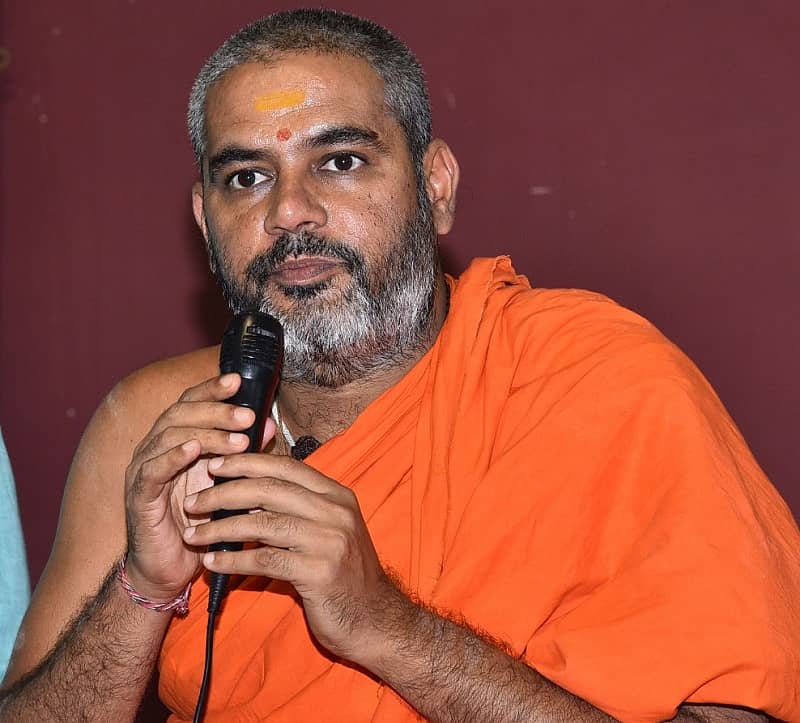 ಕಾಗಿನೆಲೆ ಗುರುಪೀಠದ ನಿರಂಜನಾನಂದಪುರಿ ಸ್ವಾಮೀಜಿ