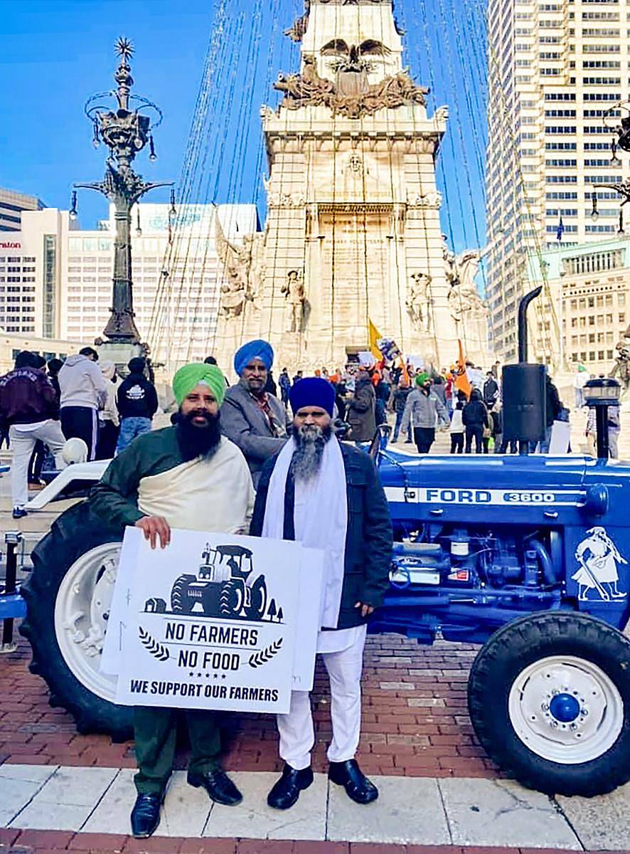 ಇಂಡಿಯಾನಾಪೊಲಿಸ್‌ನಲ್ಲಿ ಸಿಖ್ಖ ಸಮುದಾಯದವರು ಪ್ರತಿಭಟನೆ ನಡೆಸಿದರು   ಪಿಟಿಐ ಚಿತ್ರ