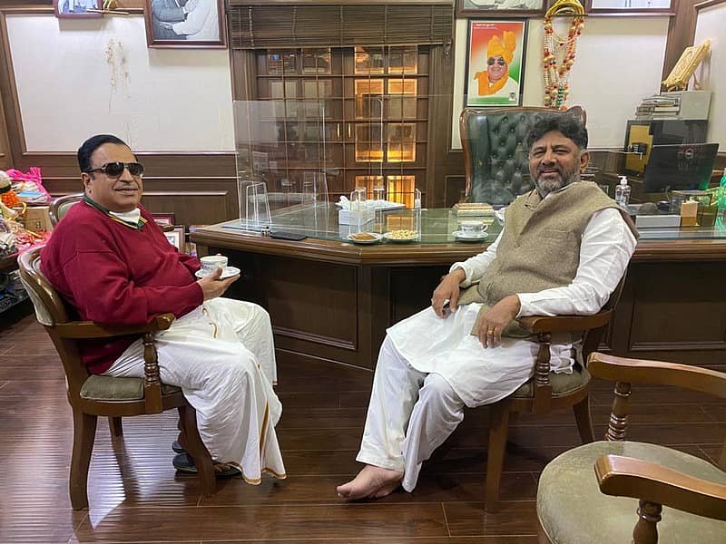 ಸಿ.ಎಂ. ಇಬ್ರಾಹಿಂ ಭೇಟಿಯಾದ ಡಿ.ಕೆ ಶಿವಕುಮಾರ್ ಚರ್ಚೆ