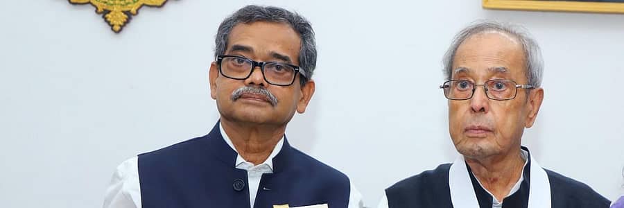 ಪ್ರಣವ್ ಮುಖರ್ಜಿ ಮತ್ತು ಅಭಿಜಿತ್ ಮುಖರ್ಜಿ –ಟ್ವಿಟರ್ ಚಿತ್ರ