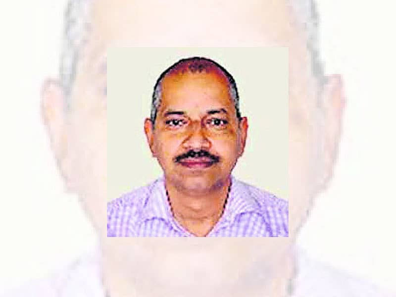 ಐಎಎಸ್ ಅಧಿಕಾರಿ ಪಿ. ರವಿಕುಮಾರ್