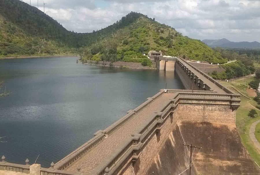 ಹಿರಿಯೂರು ತಾಲ್ಲೂಕಿನ ವಾಣಿ ವಿಲಾಸ ಜಲಾಶಯ ಸೋಮವಾರ 105.95 ಅಡಿ ಮುಟ್ಟಿದಾಗ ಕಂಡು ಬಂದ ದೃಶ್ಯ