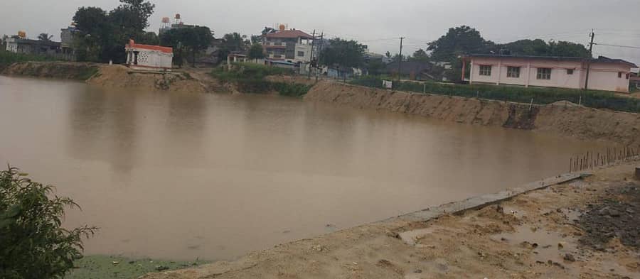 ‘ವಿಷನ್ ಚಿಕ್ಕಮಗಳೂರು’ ತಂಡದವರು ಚಿಕ್ಕಮಗಳೂರಿನ ಉಪ್ಪಳ್ಳಿಯ ಕೆರೆಯ ಹೂಳು, ಗಿಡ ಗಂಟೆ ತೆರವುಗೊಳಿಸಿ ಅಭಿವೃದ್ಧಿಪಡಿಸಿರುವುದು. (ಸಂಗ್ರಹ ಚಿತ್ರ)