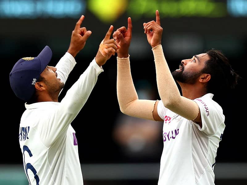 ಮೊಹಮ್ಮದ್ ಸಿರಾಜ್ ಚೊಚ್ಚಲ ಐದು ವಿಕೆಟ್ ಸಾಧನೆ