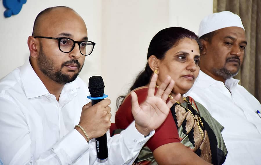 ಪಾಲಿಕೆ ಆಯುಕ್ತ ಗುರುದತ್ತ ಹೆಗಡೆ