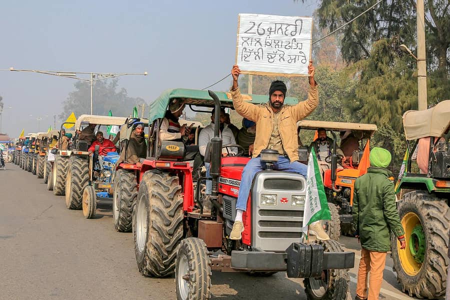 ಪಂಜಾಬ್ನಿಂದ ದೆಹಲಿಯತ್ತ ತೆರಳುತ್ತಿರುವ ರೈತರು