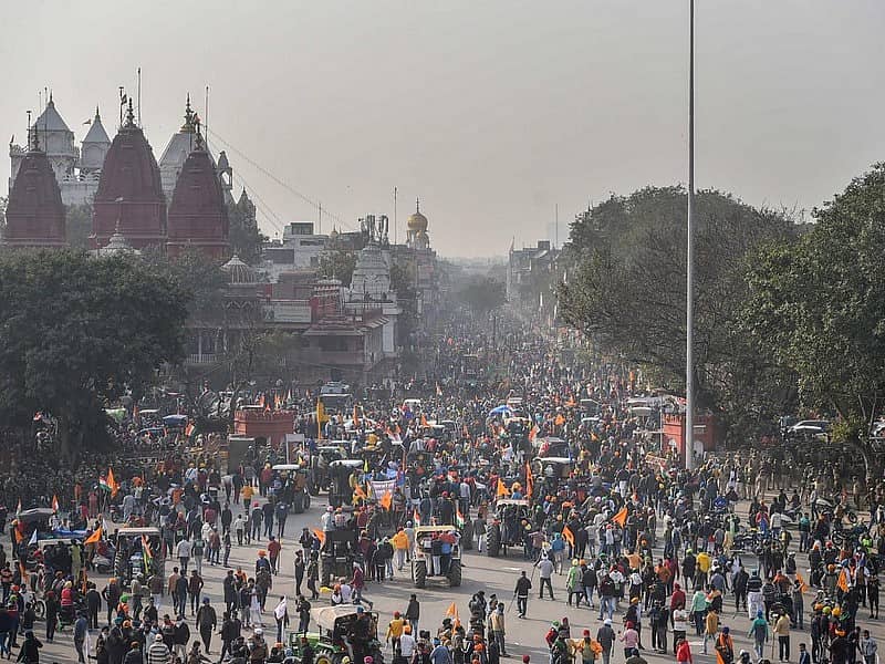 ಗಣರಾಜ್ಯೋತ್ಸವ ದಿನದಂದು ರೈತರು ನಡೆಸಿದ ಟ್ರ್ಯಾಕ್ಟರ್ ಪೆರೇಡ್‌ನಲ್ಲಿ ಹಿಂಸಾಚಾರ