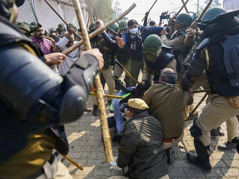 ಟ್ರ್ಯಾಕ್ಟರ್ ಪೆರೇಡ್ನಲ್ಲಿ ನಡೆದ ಹಿಂಸಾಚಾರ