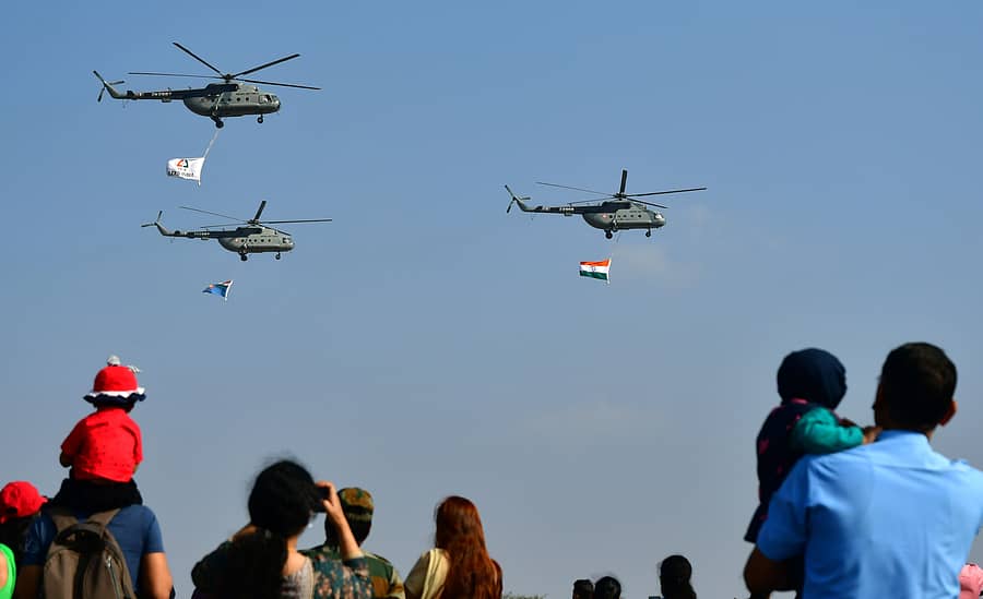 ಉಕ್ಕಿನ ಹಕ್ಕಿಗಳು