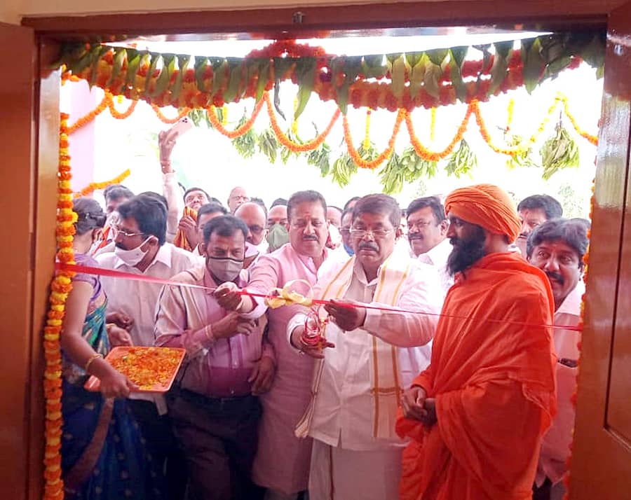 ಅನ್ನದಾಸೋಹ ಭವನವನ್ನು ಅಬಕಾರಿ ಸಚಿವ ಕೆ.ಗೋಪಾಲಯ್ಯ ಉದ್ಘಾಟಿಸಿದರು