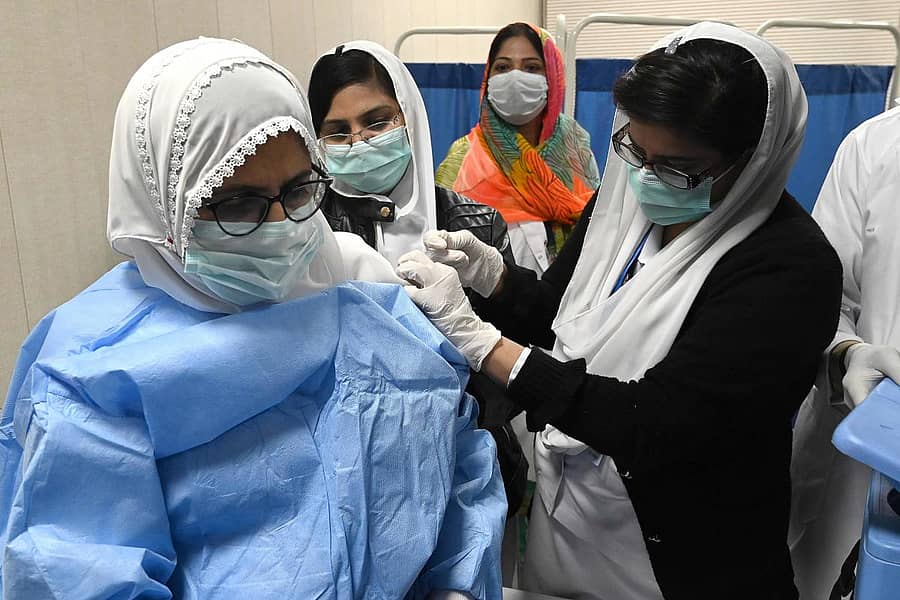 ಪಾಕಿಸ್ತಾನದಲ್ಲಿ ನಡೆಯುತ್ತಿರುವ ಲಸಿಕೆ ಅಭಿಯಾನ