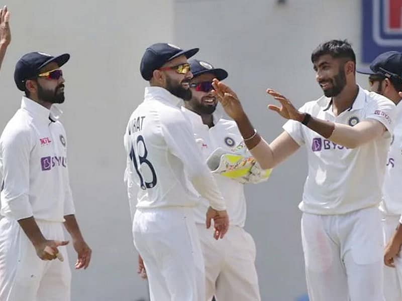 ಭಾರತದಲ್ಲಿ ಟೆಸ್ಟ್ ಕ್ರಿಕೆಟ್ನಲ್ಲಿ ಮೊದಲ ವಿಕೆಟ್ ಪಡೆದ ಜಸ್ಪ್ರೀತ್ ಬೂಮ್ರಾ ಸಂಭ್ರಮ