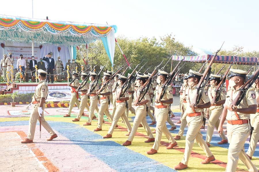 ಪಿಎಸ್ಐ ಪ್ರಶಿಕ್ಷಣಾರ್ಥಿಗಳಿಂದ ಆಕರ್ಷಕ ಪಥಸಂಚಲನ