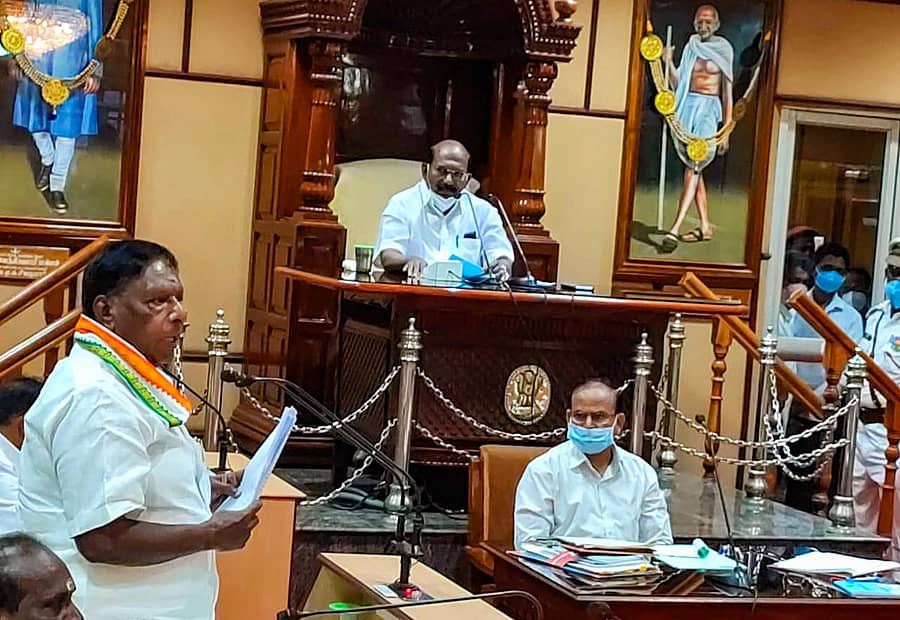 ಪುದುಚೇರಿ ವಿಧಾನಸಭೆಯಲ್ಲಿ ಮುಖ್ಯಮಂತ್ರಿ ನಾರಾಯಣಸ್ವಾಮಿ ಅವರು ಸೋಮವಾರ ವಿಶ್ವಾಸಮತ ಯಾಚಿಸಿದರು –ಪಿಟಿಐ ಚಿತ್ರ