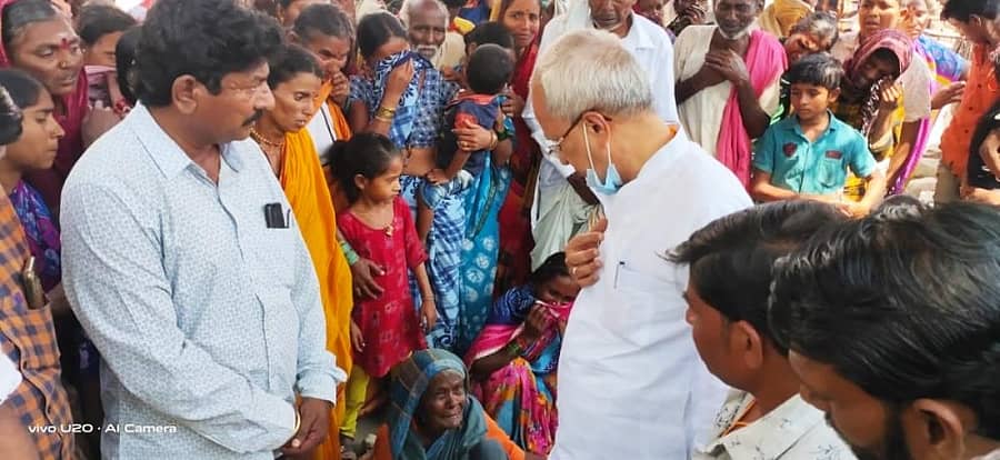 ವಡಗೇರಾ ತಾಲ್ಲೂಕಿನ ಹಾಲಗೇರಾ ಮತ್ತು ವಡಗೇರಾ ಮಧ್ಯದಲ್ಲಿ ಅಪಘಾತದಿಂದ ಸಾವನ್ನಪ್ಪಿದ ವ್ಯಕ್ತಿಗಳ ಕುಟುಂಬಗಳಿಗೆ ವಿಧಾನ ಪರಿಷತ್ ಮಾಜಿ ಸದಸ್ಯ ಚೆನ್ನಾರಡ್ಡಿ ಪಾಟೀಲ ತುನ್ನೂರು ಸಾಂತ್ವನ ಹೇಳಿದರು