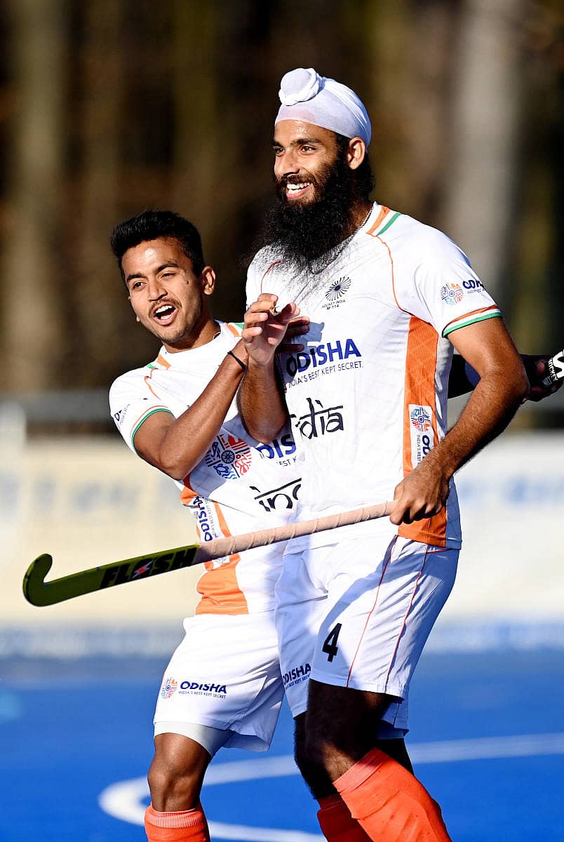 ಜರ್ಮನ್ಪ್ರೀತ್ ಸಿಂಗ್ (ಬಲ)–ಹಾಕಿ ಇಂಡಿಯಾ ಟ್ವಿಟರ್ ಚಿತ್ರ