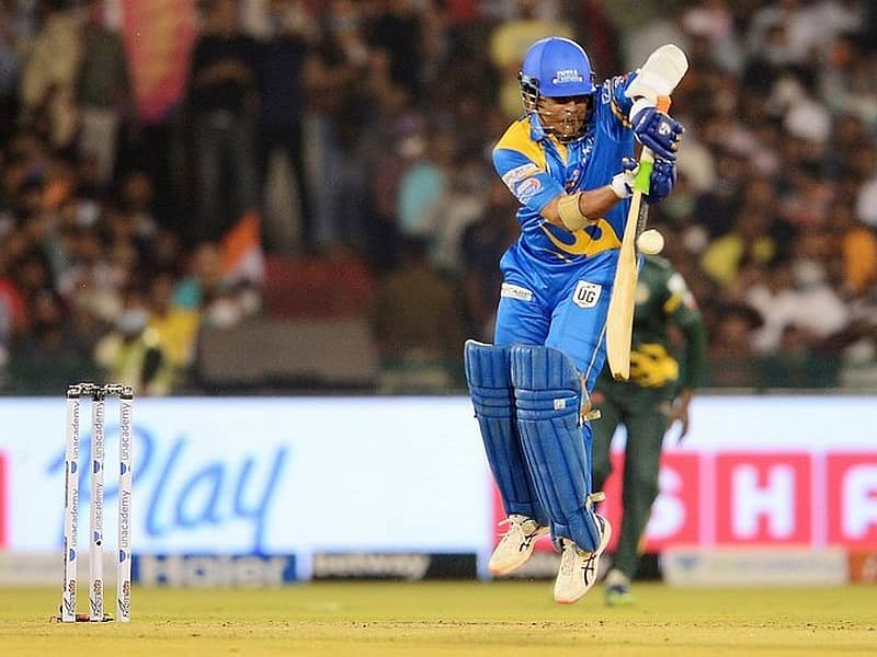 ಸಚಿನ್ ಹೊಡೆತದ ಭಂಗಿ (ಚಿತ್ರ ಕೃಪೆ: ಟ್ವಿಟರ್ - ರೋಡ್ ಸೇಫ್ಟಿ ವರ್ಲ್ಡ್ ಸಿರೀಸ್)