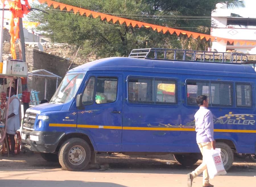 ಶಹಾಪುರ ತಾಲ್ಲೂಕಿನ ದೋರನಹಳ್ಳಿ ಗ್ರಾಮದಲ್ಲಿ ಮುನ್ನೆಚ್ಚರಿಕೆ ಕ್ರಮವಾಗಿ ಪೊಲೀಸ್ ಬಿಗಿ ಬಂದೋಬಸ್ತ್ ಆಯೋಜಿಸಲಾಗಿದೆ