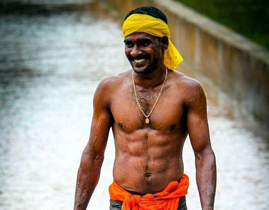 ಶ್ರೀನಿವಾಸ ಗೌಡ