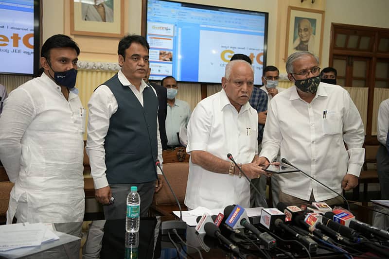 ‘ಗೆಟ್‌-ಸೆಟ್‌ ಗೋ’ ವ್ಯವಸ್ಥೆಗೆ ಮುಖ್ಯಮಂತ್ರಿ ಬಿ.ಎಸ್. ಯಡಿಯೂರಪ್ಪ ಚಾಲನೆ ನೀಡಿದರು.