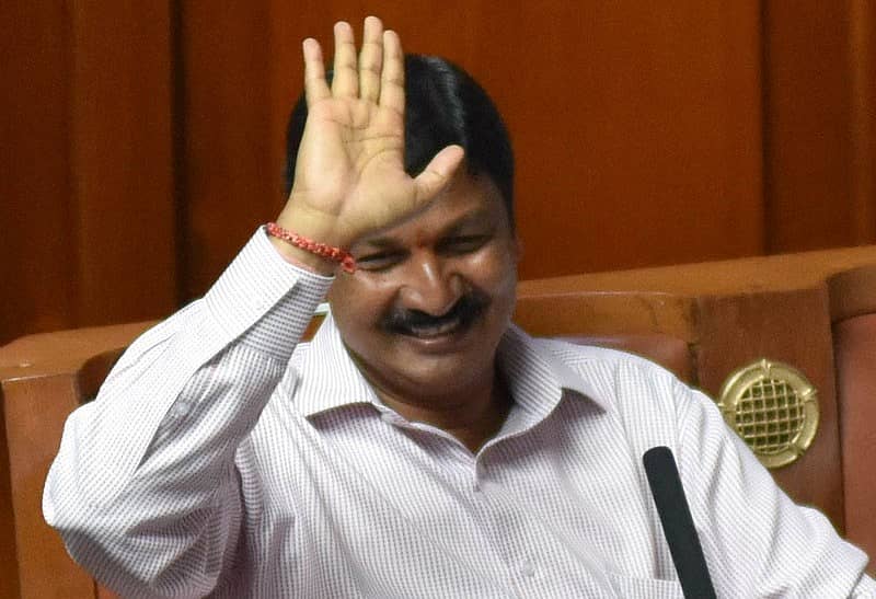 ರಮೇಶ ಜಾರಕಿಹೊಳಿ (ಸಂಗ್ರಹ ಚಿತ್ರ)