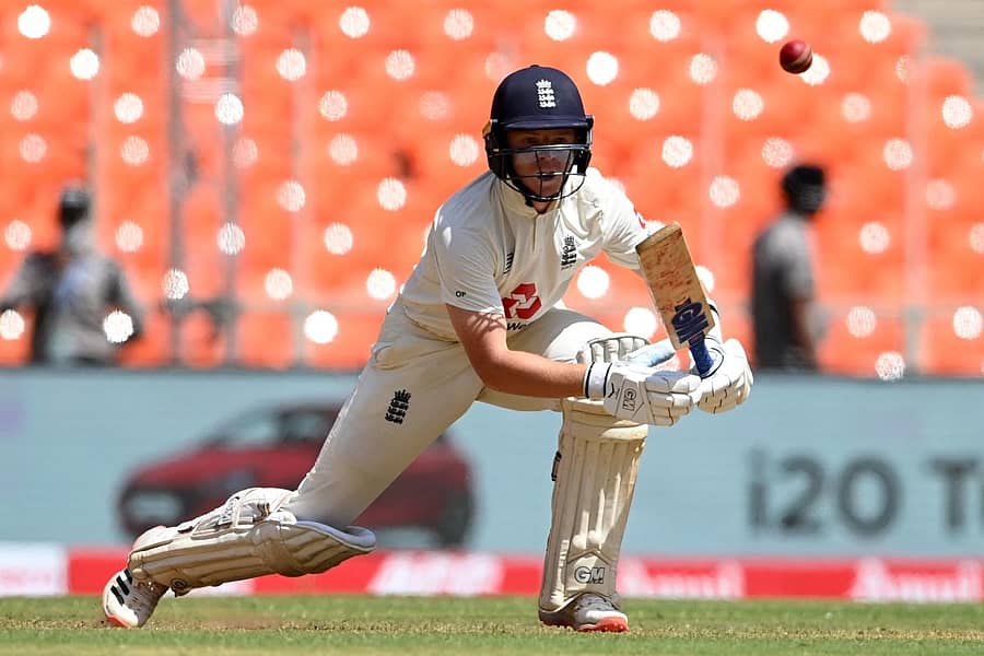 ಒಲಿ ಪೊಪ್