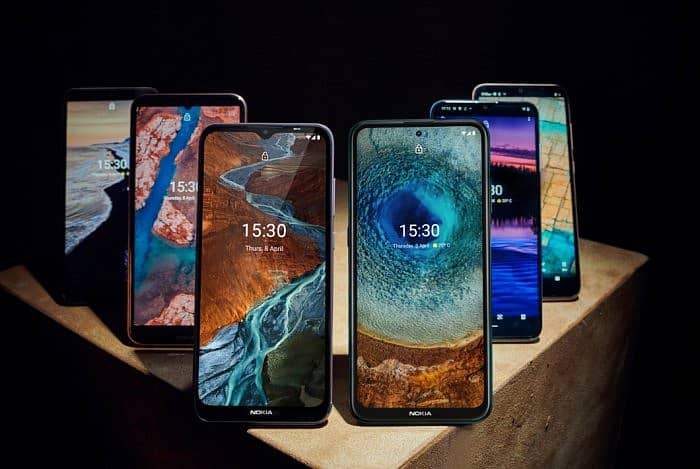 ಎಕ್ಸ್, ಜಿ ಮತ್ತು ಸಿ ಸ್ಮಾರ್ಟ್ಫೋನ್